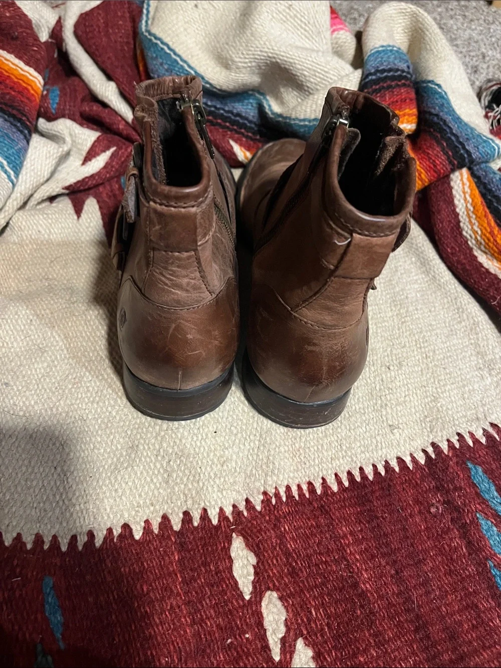 Born soft brown